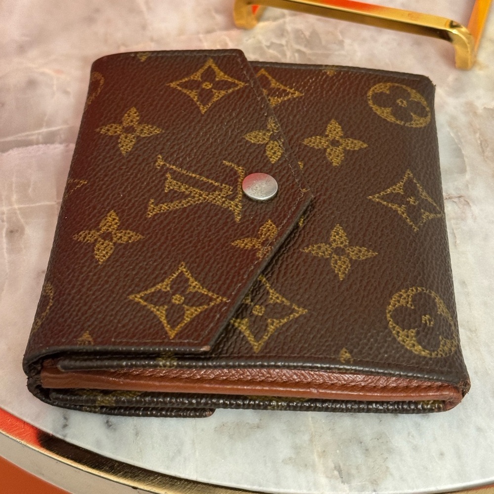 Louis Vuitton Elise Monogram Bifold Compact wallet - Picture 4 of 16
